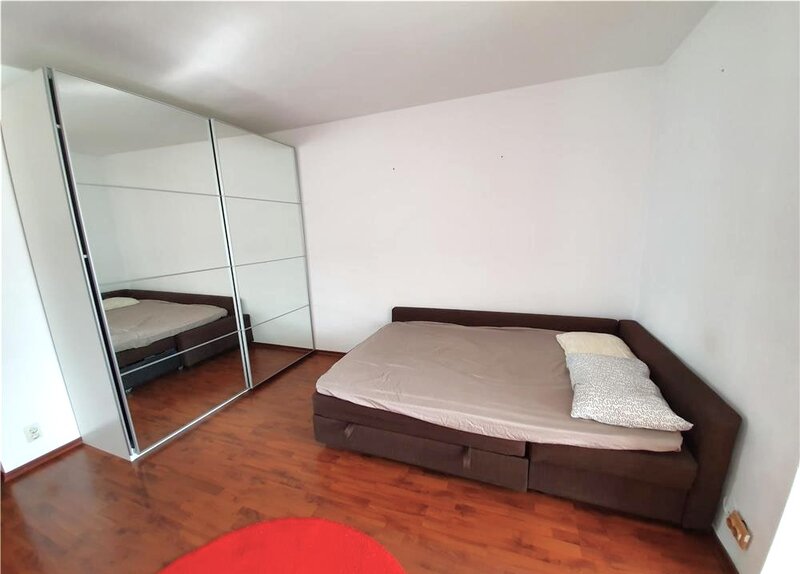 Dristor 2, la metrou, str. Dristorului 97-119, ac, tv